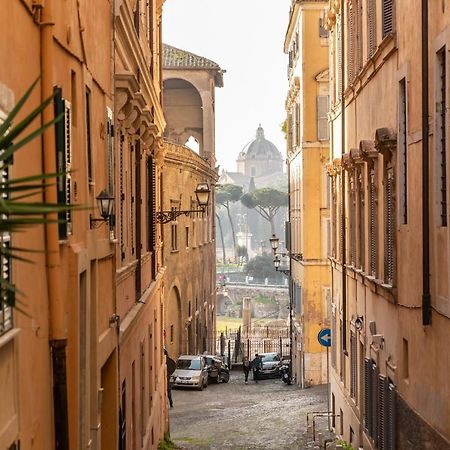 Deza Cozy Place In Monti Apartment Rome Bagian luar foto