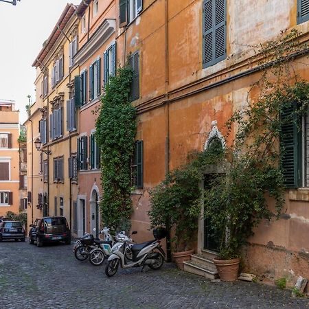 Deza Cozy Place In Monti Apartment Rome Bagian luar foto